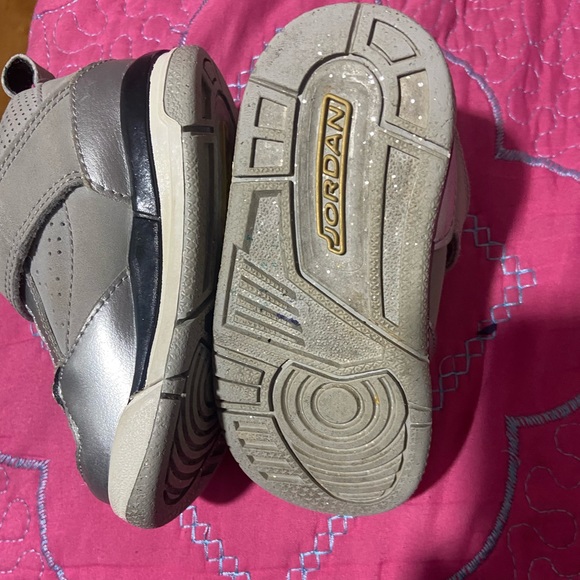 Jordan - Picture 3 of 3